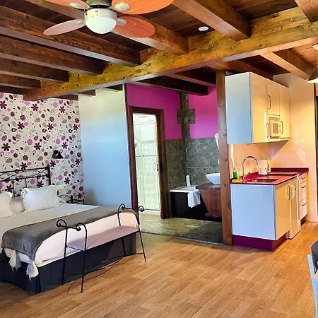 Apartment Casco Historico De - Alojateisla