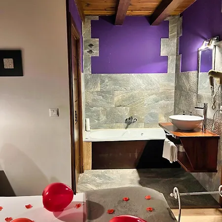 Casco Historico De - Alojateisla Apartman *