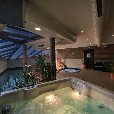 Daire Spa Casco Historico De *